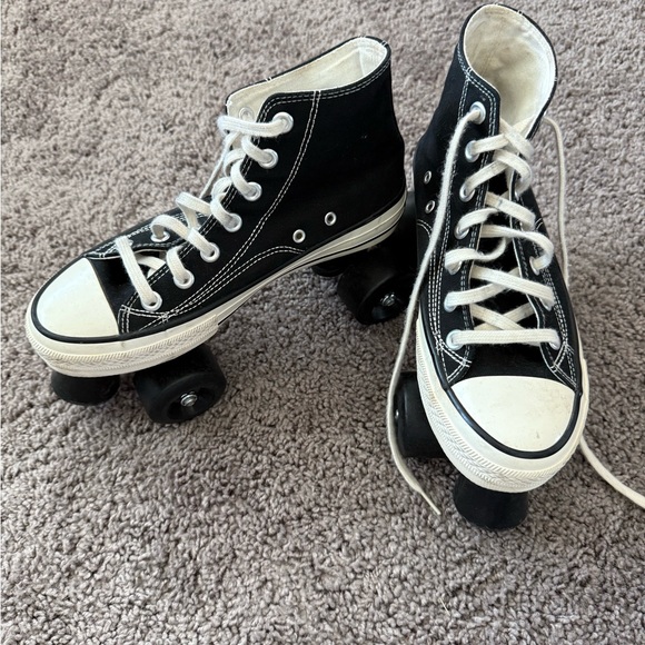 Black and White Roller Skates - Picture 1 of 1